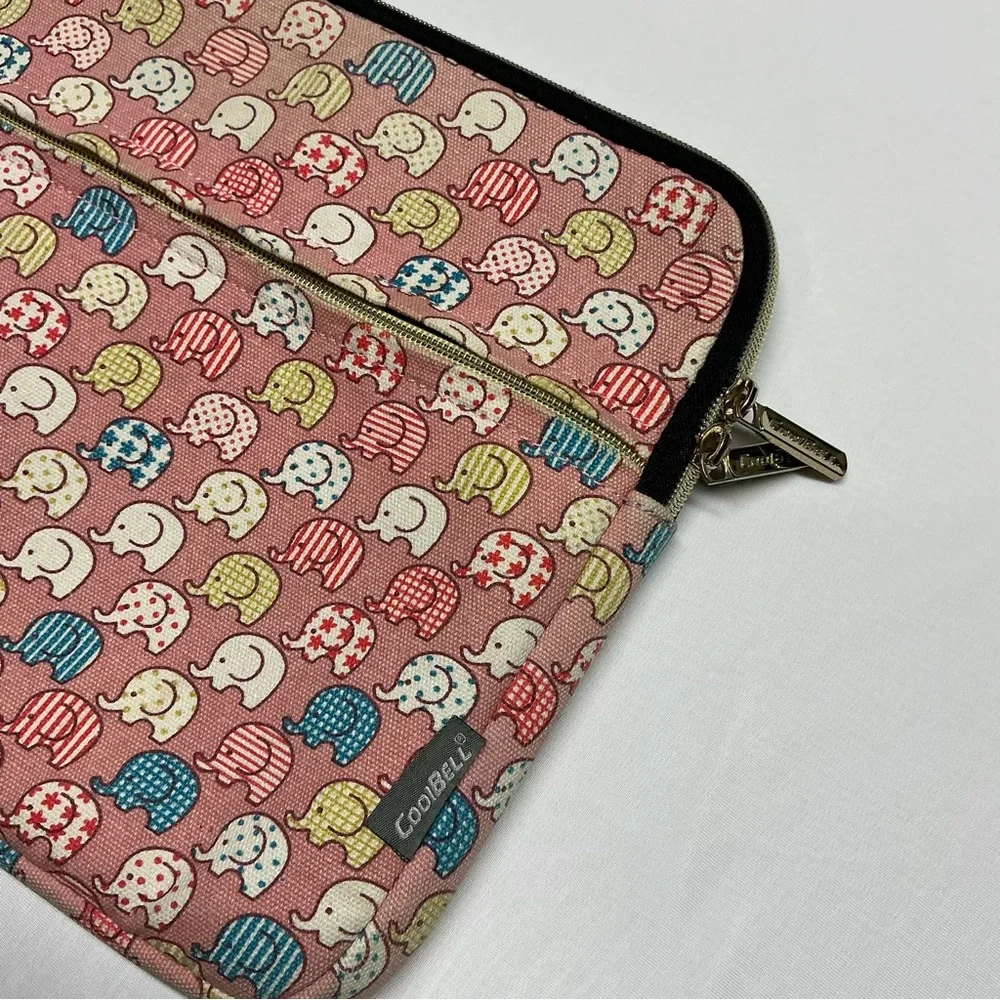 CoolBELL Elephant Print Laptop / iPad Protective Sleeve Approx. 14” x 10”
